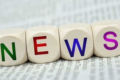 Üçgen Çapa Dış Mekan Küçük Bitkileri Kazmak İçin İyi Bir Yardımcıdır