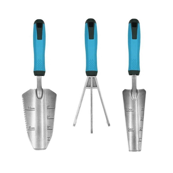 Küçük bahçe seti